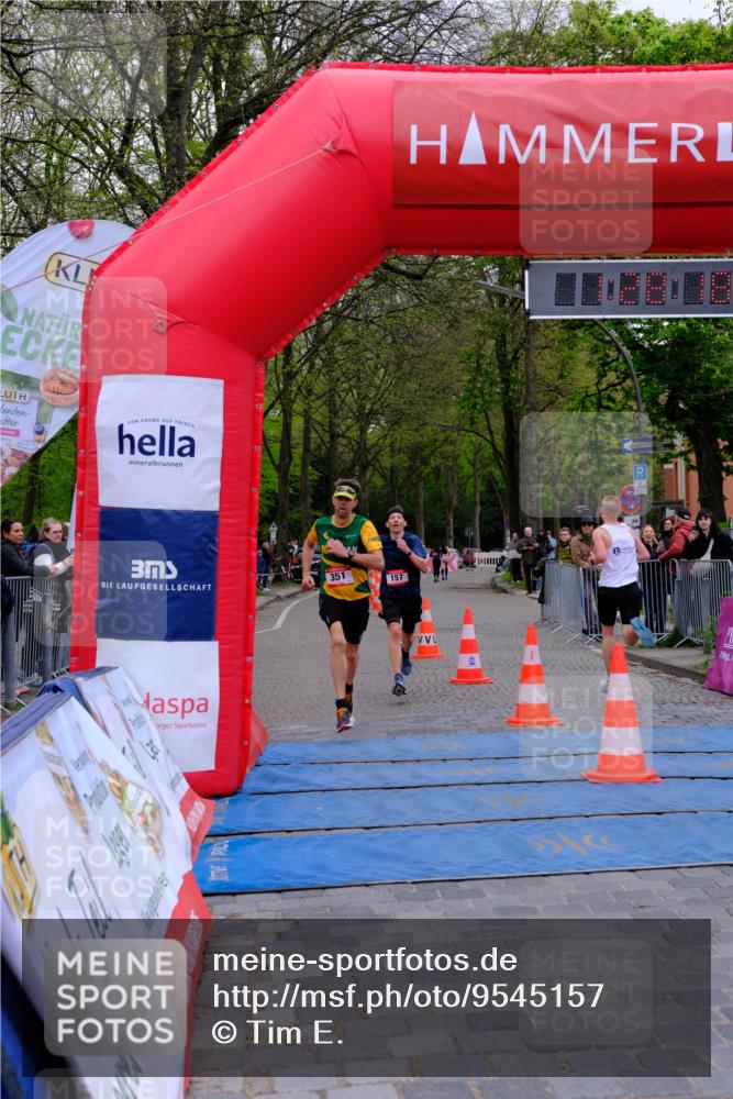 19.04.2026 - Hammer Lauf Tim E. http://msf.ph/oto/9545157 19.04.2026 12:28:26 Ziel 157, 204, 351, 1278 meine-sportfotos.de