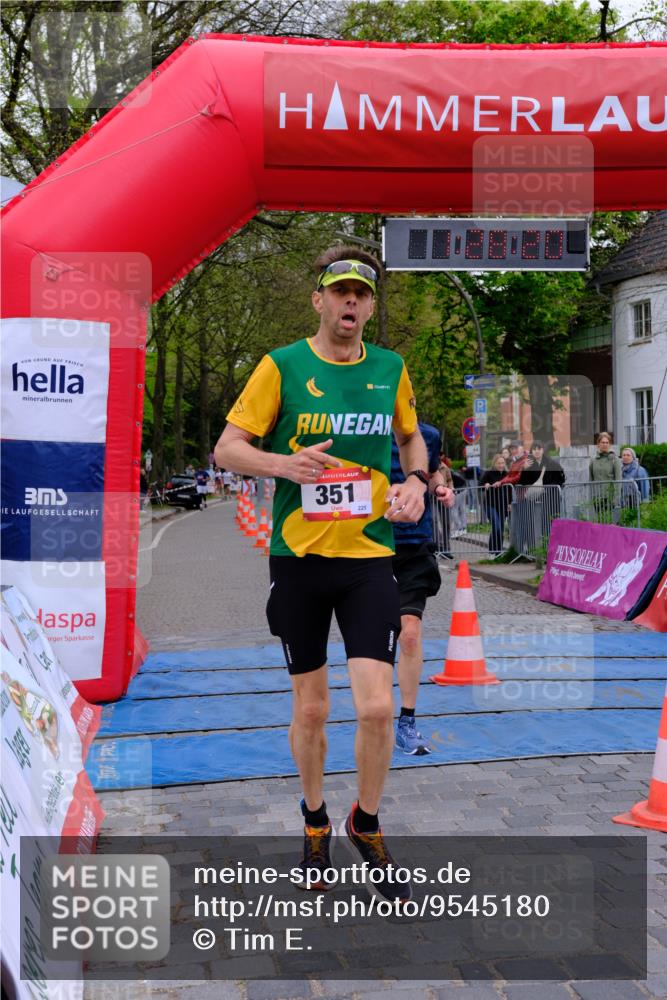 19.04.2026 - Hammer Lauf Tim E. http://msf.ph/oto/9545180 19.04.2026 12:28:28 Ziel 157, 204, 351, 1278 meine-sportfotos.de