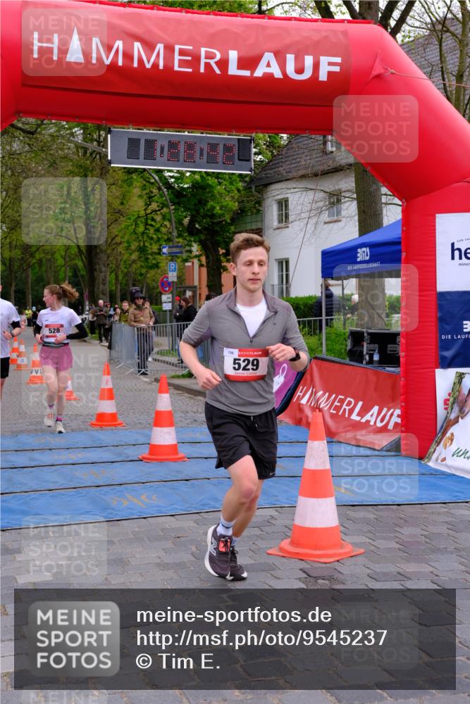 19.04.2026 - Hammer Lauf Tim E. http://msf.ph/oto/9545237 19.04.2026 12:28:50 Ziel 15, 21, 24, 528, 529, 539, 862 meine-sportfotos.de