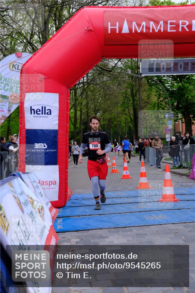 19.04.2026 - Hammer Lauf Tim E. http://msf.ph/oto/9545265 19.04.2026 12:29:04 Ziel 236, 604, 785, 987, 1096, 1255 meine-sportfotos.de