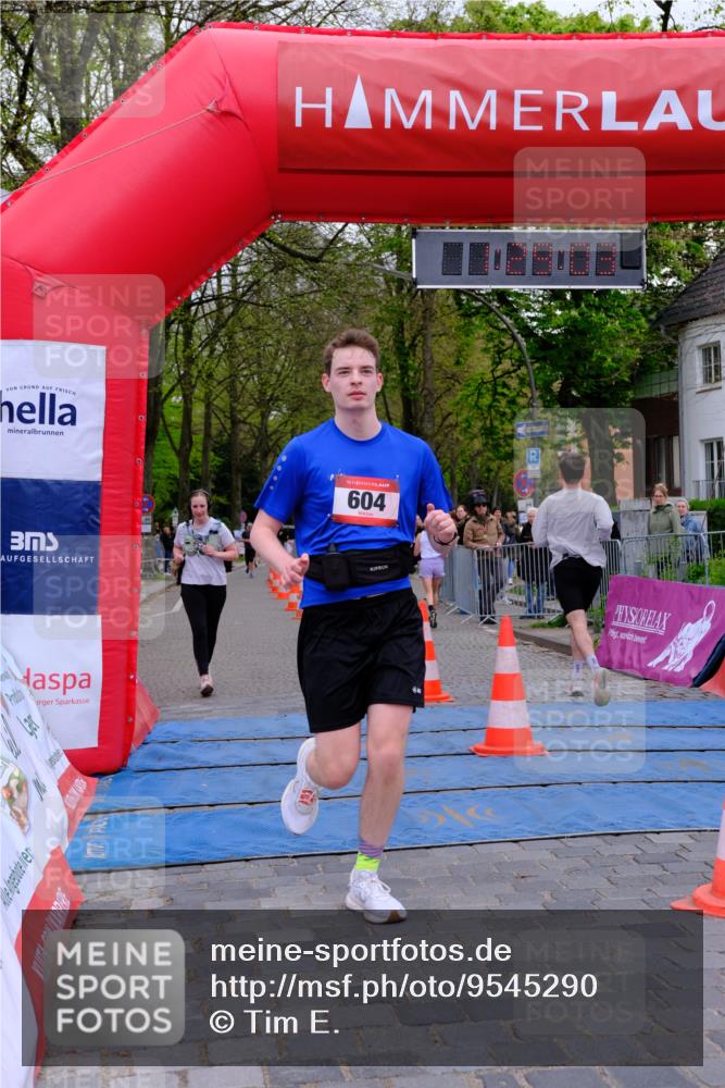 19.04.2026 - Hammer Lauf Tim E. http://msf.ph/oto/9545290 19.04.2026 12:29:11 Ziel 404, 604, 823, 987, 1096 meine-sportfotos.de