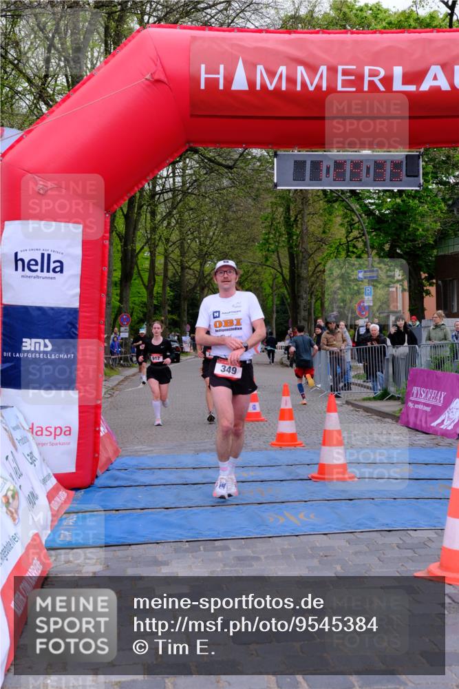 19.04.2026 - Hammer Lauf Tim E. http://msf.ph/oto/9545384 19.04.2026 12:29:43 Ziel 23, 138, 144, 145, 218, 349, 912 meine-sportfotos.de