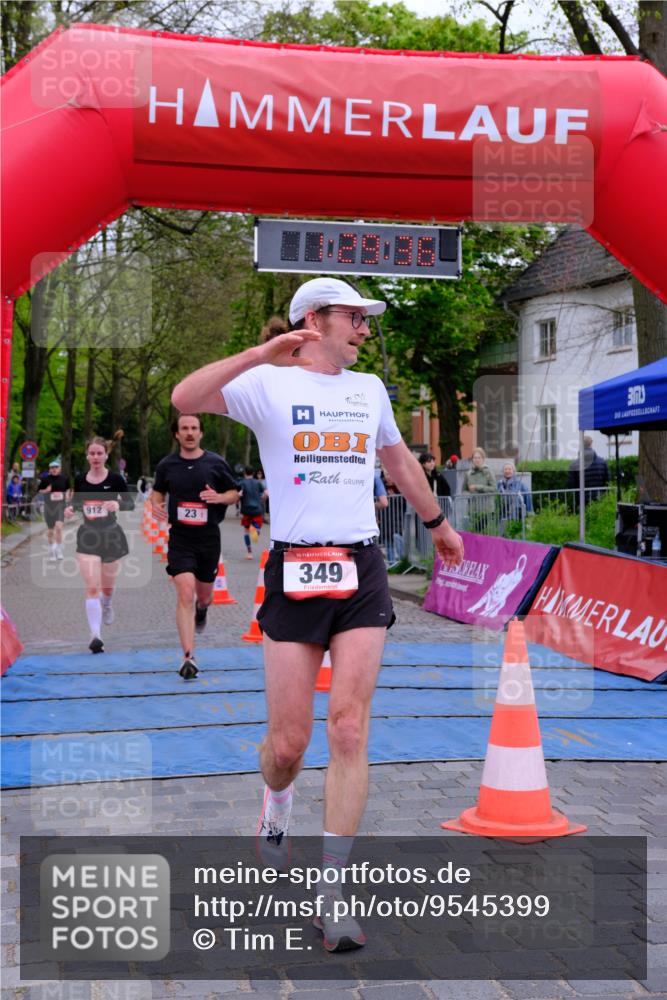 19.04.2026 - Hammer Lauf Tim E. http://msf.ph/oto/9545399 19.04.2026 12:29:44 Ziel 23, 138, 144, 145, 218, 349, 864, 912 meine-sportfotos.de