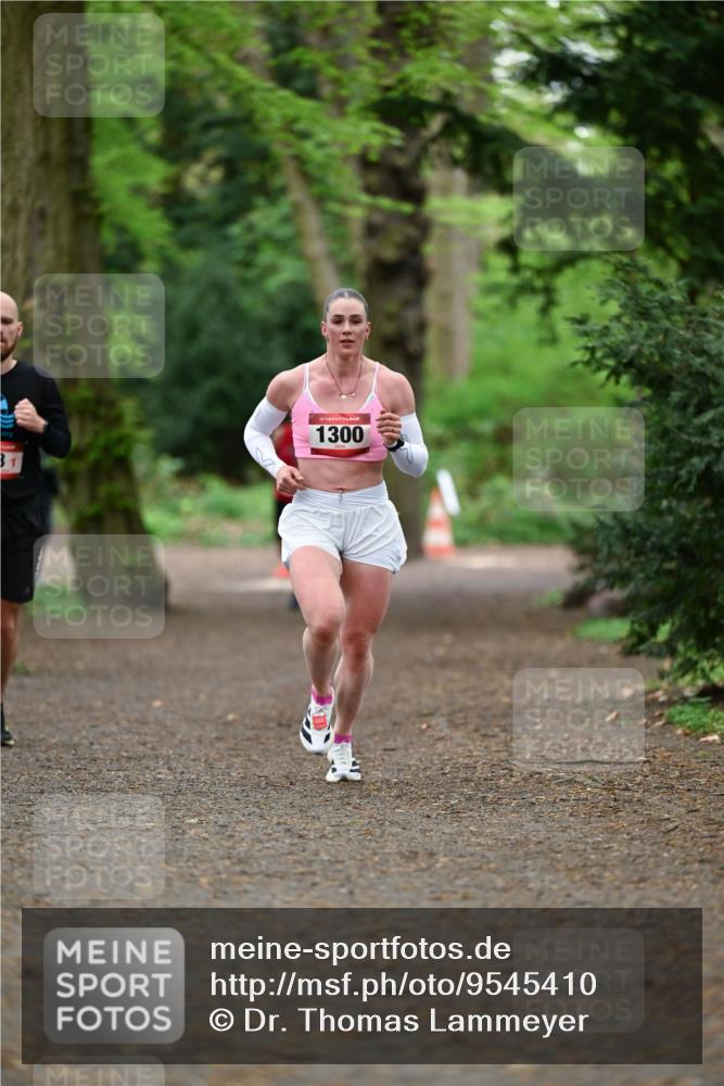 19.04.2026 - Hammer Lauf Dr. Thomas Lammeyer http://msf.ph/oto/9545410 19.04.2026 11:24:29 Laufen 1300 meine-sportfotos.de