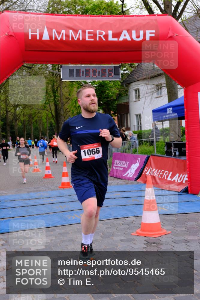 19.04.2026 - Hammer Lauf Tim E. http://msf.ph/oto/9545465 19.04.2026 12:31:03 Ziel 22, 406, 407, 634, 673, 674, 1066 meine-sportfotos.de