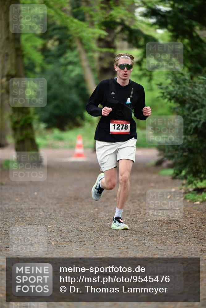 19.04.2026 - Hammer Lauf Dr. Thomas Lammeyer http://msf.ph/oto/9545476 19.04.2026 11:24:46 Laufen 1278 meine-sportfotos.de