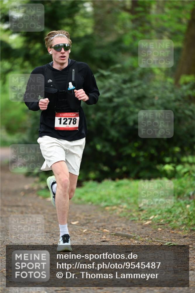 19.04.2026 - Hammer Lauf Dr. Thomas Lammeyer http://msf.ph/oto/9545487 19.04.2026 11:24:47 Laufen 1278 meine-sportfotos.de