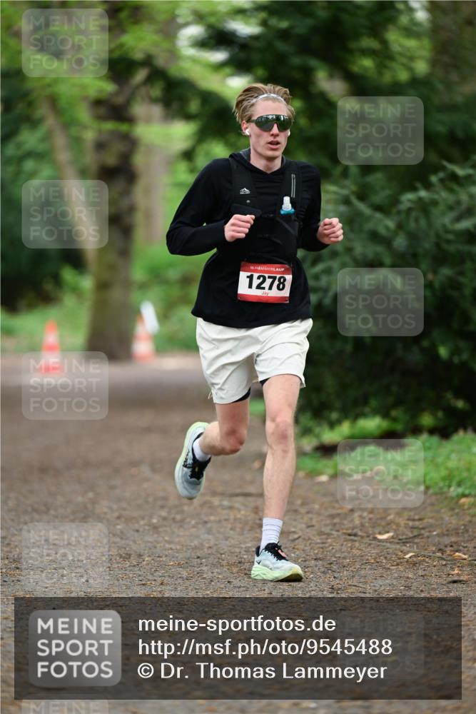 19.04.2026 - Hammer Lauf Dr. Thomas Lammeyer http://msf.ph/oto/9545488 19.04.2026 11:24:46 Laufen 1278 meine-sportfotos.de