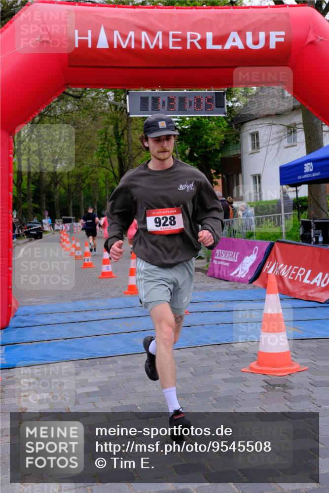 19.04.2026 - Hammer Lauf Tim E. http://msf.ph/oto/9545508 19.04.2026 12:31:13 Ziel 345, 406, 407, 534, 562, 928, 1907 meine-sportfotos.de