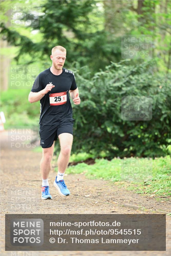 19.04.2026 - Hammer Lauf Dr. Thomas Lammeyer http://msf.ph/oto/9545515 19.04.2026 11:25:32 Laufen  meine-sportfotos.de
