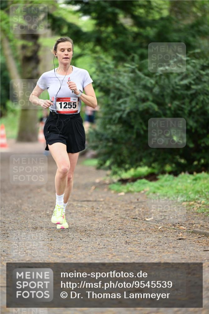 19.04.2026 - Hammer Lauf Dr. Thomas Lammeyer http://msf.ph/oto/9545539 19.04.2026 11:25:36 Laufen 189, 1255 meine-sportfotos.de