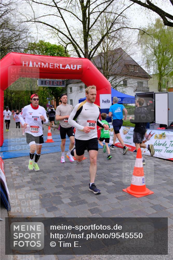 19.04.2026 - Hammer Lauf Tim E. http://msf.ph/oto/9545550 19.04.2026 12:31:51 Ziel 8, 123, 304, 306, 420, 450, 549, 690, 1103, 1106, 1111, 1300, 1339, 1593, 1601, 1928 meine-sportfotos.de