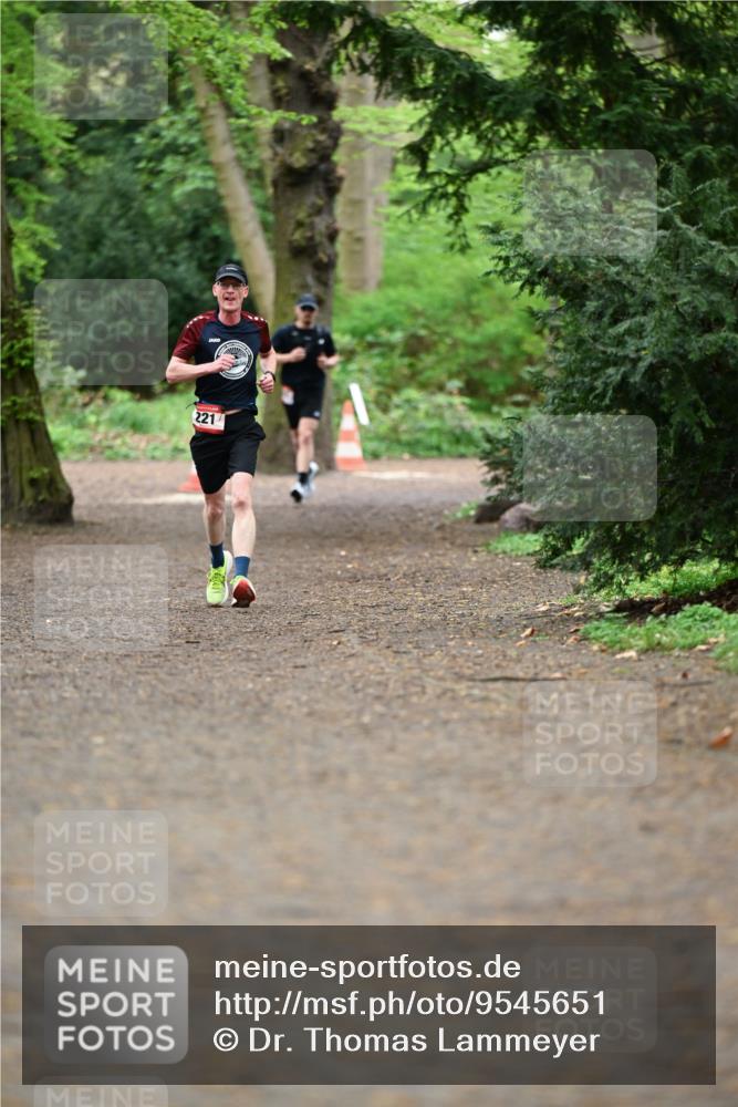 19.04.2026 - Hammer Lauf Dr. Thomas Lammeyer http://msf.ph/oto/9545651 19.04.2026 11:26:00 Laufen 221 meine-sportfotos.de