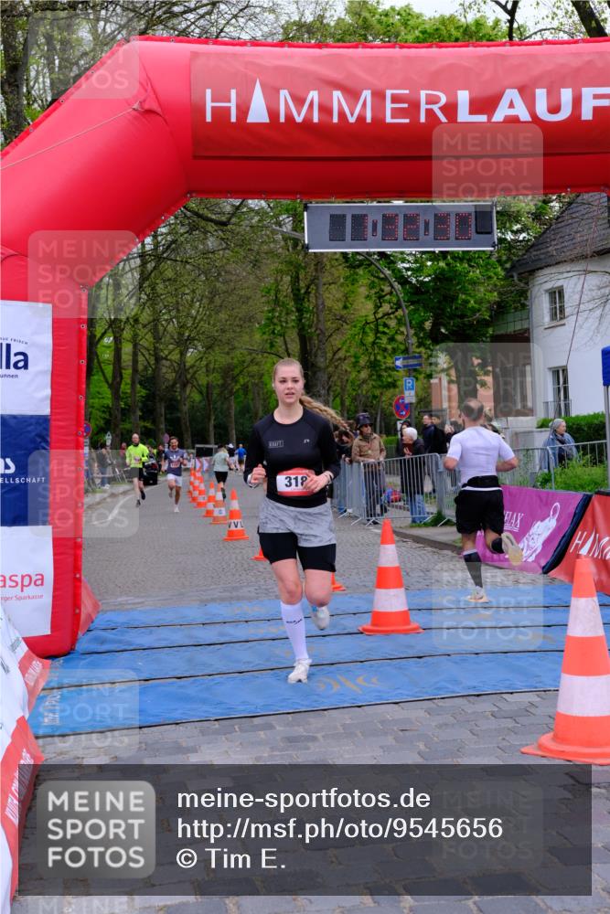 19.04.2026 - Hammer Lauf Tim E. http://msf.ph/oto/9545656 19.04.2026 12:32:38 Ziel 240, 318, 1187, 1316 meine-sportfotos.de