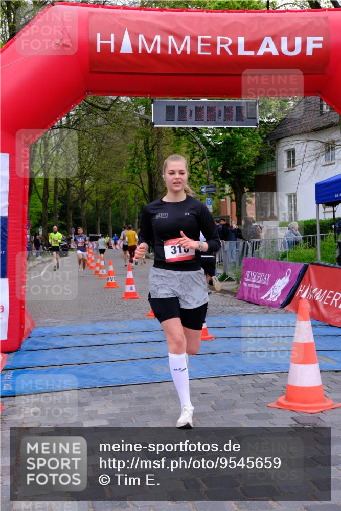 19.04.2026 - Hammer Lauf Tim E. http://msf.ph/oto/9545659 19.04.2026 12:32:38 Ziel 240, 318, 1187, 1316 meine-sportfotos.de