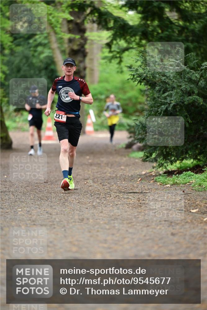 19.04.2026 - Hammer Lauf Dr. Thomas Lammeyer http://msf.ph/oto/9545677 19.04.2026 11:26:02 Laufen 221 meine-sportfotos.de