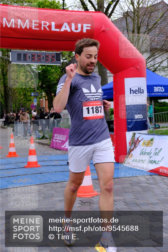 19.04.2026 - Hammer Lauf Tim E. http://msf.ph/oto/9545688 19.04.2026 12:32:43 Ziel 189, 240, 326, 1187 meine-sportfotos.de