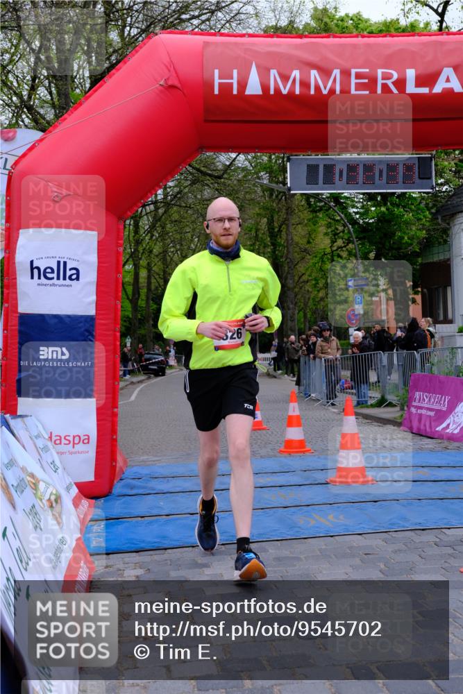 19.04.2026 - Hammer Lauf Tim E. http://msf.ph/oto/9545702 19.04.2026 12:32:47 Ziel 189, 326, 564, 567, 817, 830, 1187, 1609, 1817 meine-sportfotos.de