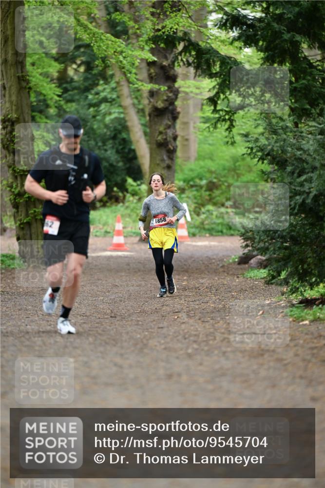 19.04.2026 - Hammer Lauf Dr. Thomas Lammeyer http://msf.ph/oto/9545704 19.04.2026 11:26:09 Laufen 1858 meine-sportfotos.de
