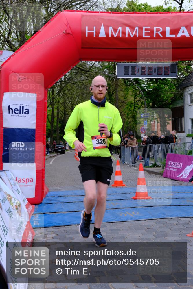 19.04.2026 - Hammer Lauf Tim E. http://msf.ph/oto/9545705 19.04.2026 12:32:47 Ziel 189, 326, 564, 567, 817, 830, 1187, 1609, 1817 meine-sportfotos.de