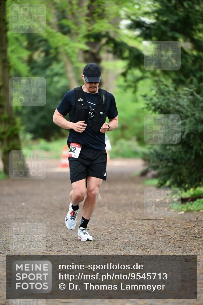 19.04.2026 - Hammer Lauf Dr. Thomas Lammeyer http://msf.ph/oto/9545713 19.04.2026 11:26:10 Laufen 206 meine-sportfotos.de