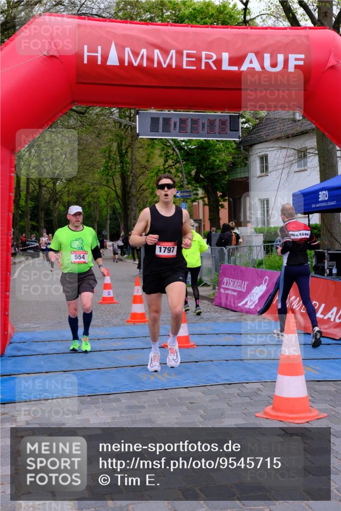 19.04.2026 - Hammer Lauf Tim E. http://msf.ph/oto/9545715 19.04.2026 12:33:16 Ziel 264, 416, 418, 554, 1797, 1832 meine-sportfotos.de