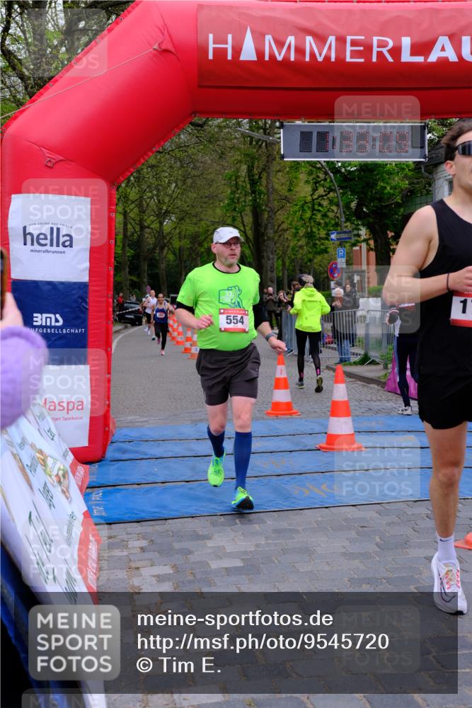 19.04.2026 - Hammer Lauf Tim E. http://msf.ph/oto/9545720 19.04.2026 12:33:17 Ziel 204, 264, 416, 418, 554, 1797, 1832 meine-sportfotos.de