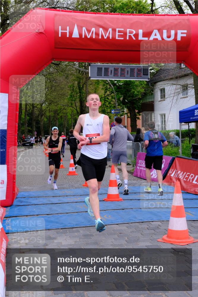 19.04.2026 - Hammer Lauf Tim E. http://msf.ph/oto/9545750 19.04.2026 12:33:23 Ziel 17, 204, 213, 264, 418, 475, 697, 902, 905, 1729, 1761, 1832 meine-sportfotos.de