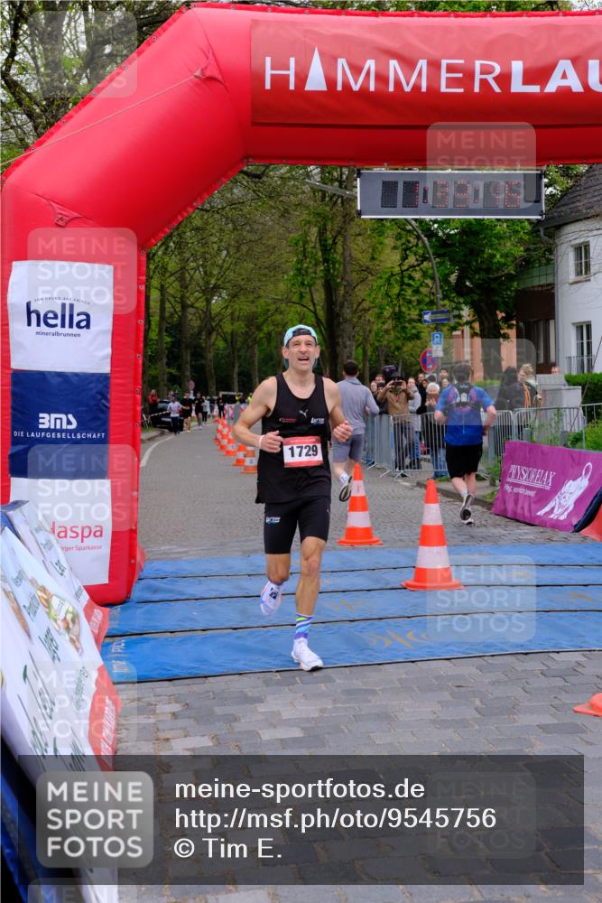 19.04.2026 - Hammer Lauf Tim E. http://msf.ph/oto/9545756 19.04.2026 12:33:24 Ziel 17, 204, 213, 264, 418, 475, 697, 902, 905, 1729, 1761, 1832 meine-sportfotos.de