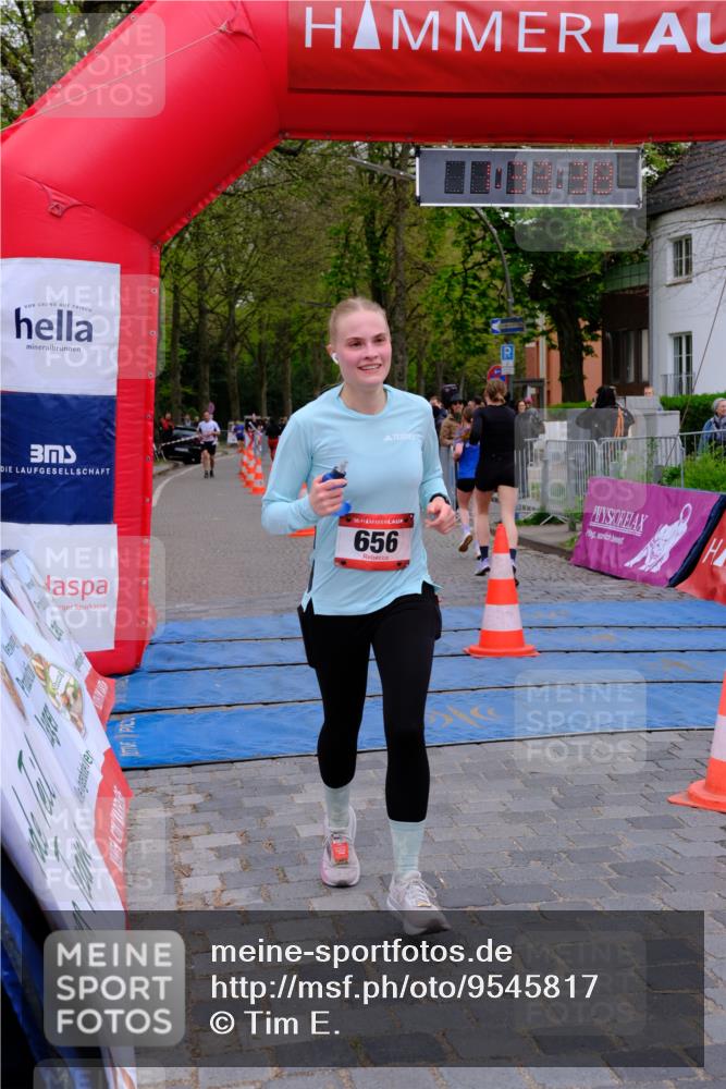19.04.2026 - Hammer Lauf Tim E. http://msf.ph/oto/9545817 19.04.2026 12:33:46 Ziel 11, 263, 346, 656, 929, 933, 986, 1196, 1631 meine-sportfotos.de