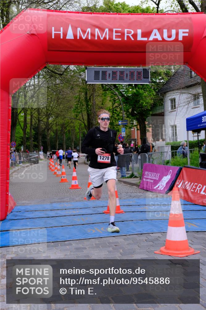 19.04.2026 - Hammer Lauf Tim E. http://msf.ph/oto/9545886 19.04.2026 12:34:15 Ziel 7, 1174, 1278 meine-sportfotos.de