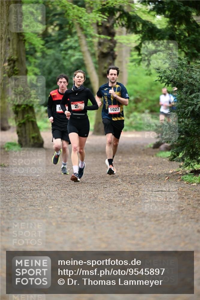 19.04.2026 - Hammer Lauf Dr. Thomas Lammeyer http://msf.ph/oto/9545897 19.04.2026 11:26:46 Laufen 1027 meine-sportfotos.de