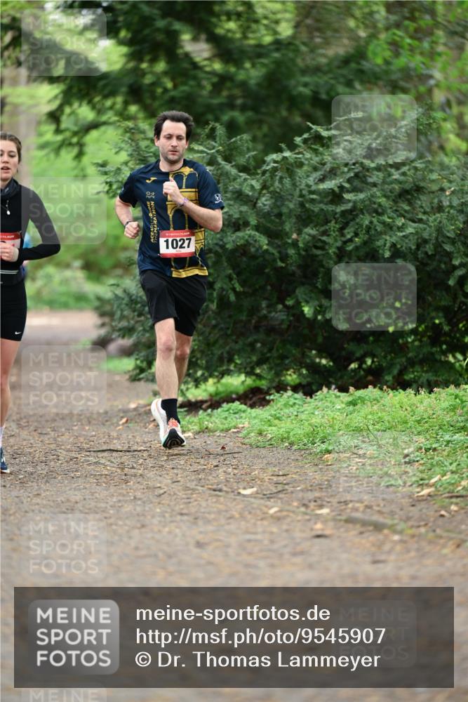 19.04.2026 - Hammer Lauf Dr. Thomas Lammeyer http://msf.ph/oto/9545907 19.04.2026 11:26:48 Laufen 1027 meine-sportfotos.de