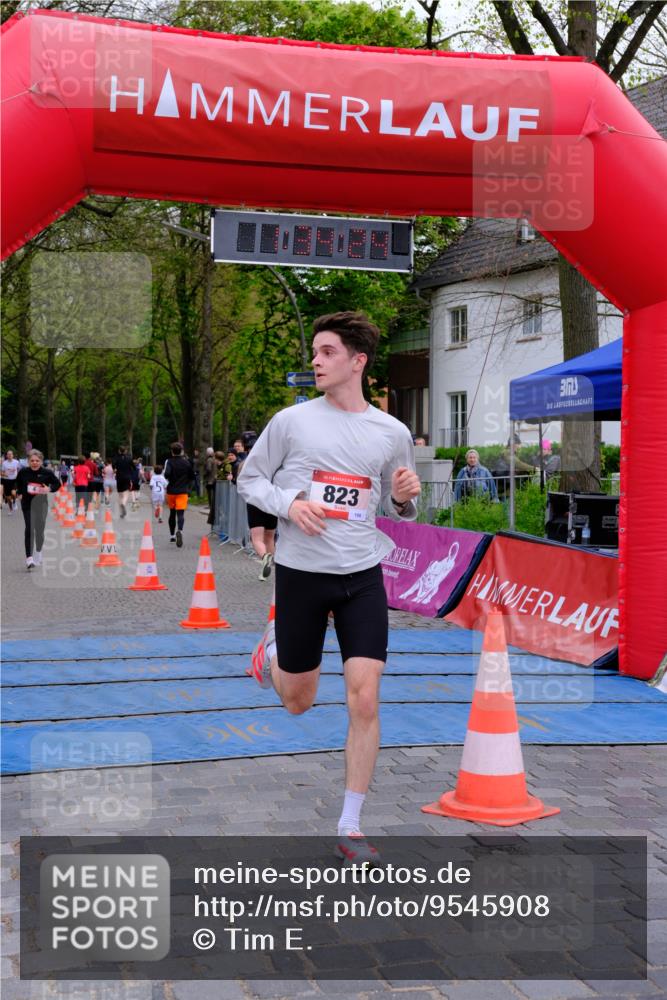 19.04.2026 - Hammer Lauf Tim E. http://msf.ph/oto/9545908 19.04.2026 12:34:32 Ziel 4, 212, 823, 1029, 1166, 1203, 1788, 1889, 1904 meine-sportfotos.de