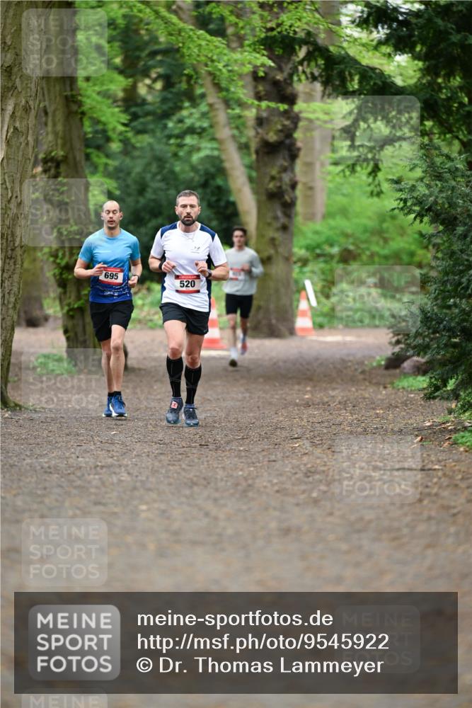 19.04.2026 - Hammer Lauf Dr. Thomas Lammeyer http://msf.ph/oto/9545922 19.04.2026 11:26:56 Laufen 695, 520 meine-sportfotos.de