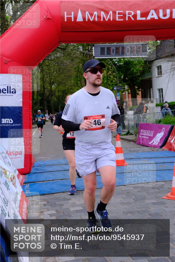 19.04.2026 - Hammer Lauf Tim E. http://msf.ph/oto/9545937 19.04.2026 12:34:46 Ziel 12, 146, 451, 1146, 1594, 1649, 1680 meine-sportfotos.de
