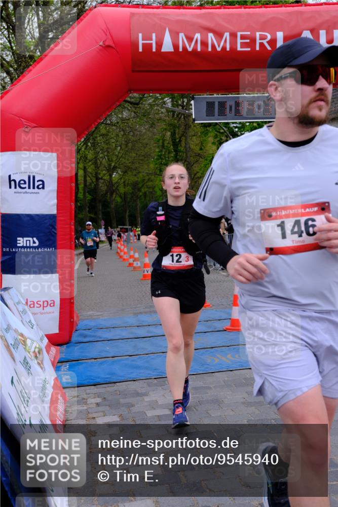 19.04.2026 - Hammer Lauf Tim E. http://msf.ph/oto/9545940 19.04.2026 12:34:47 Ziel 12, 146, 451, 620, 1146, 1594, 1649, 1680, 1905 meine-sportfotos.de