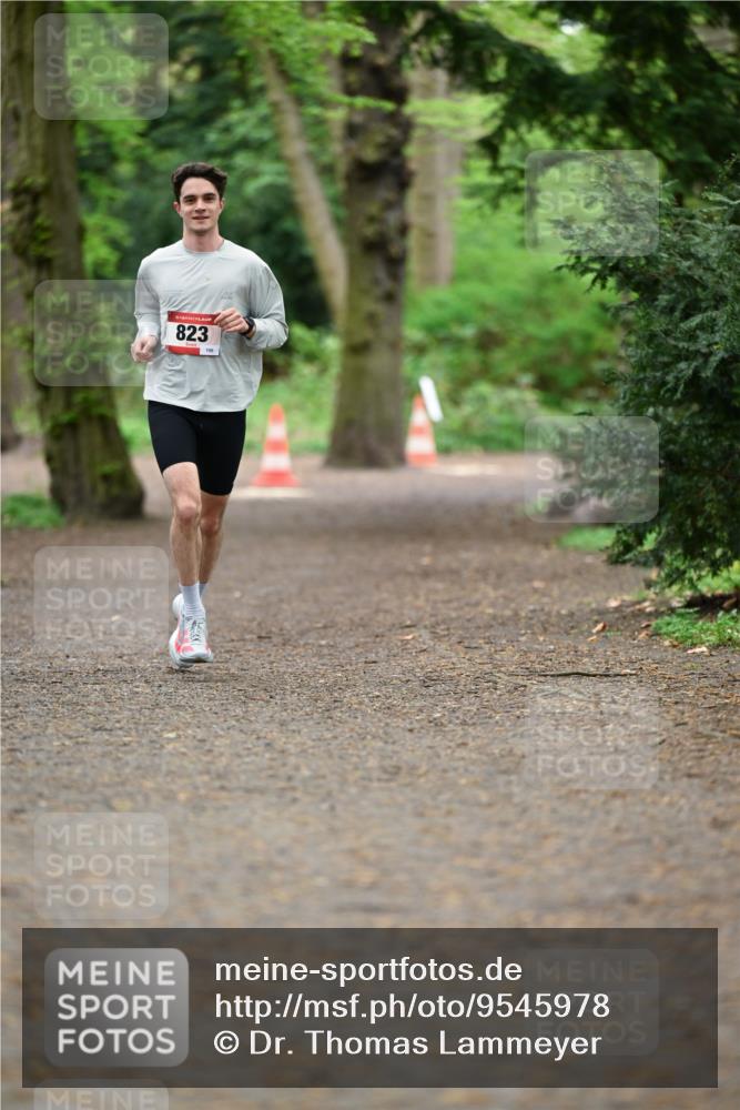 19.04.2026 - Hammer Lauf Dr. Thomas Lammeyer http://msf.ph/oto/9545978 19.04.2026 11:27:04 Laufen 823, 196 meine-sportfotos.de