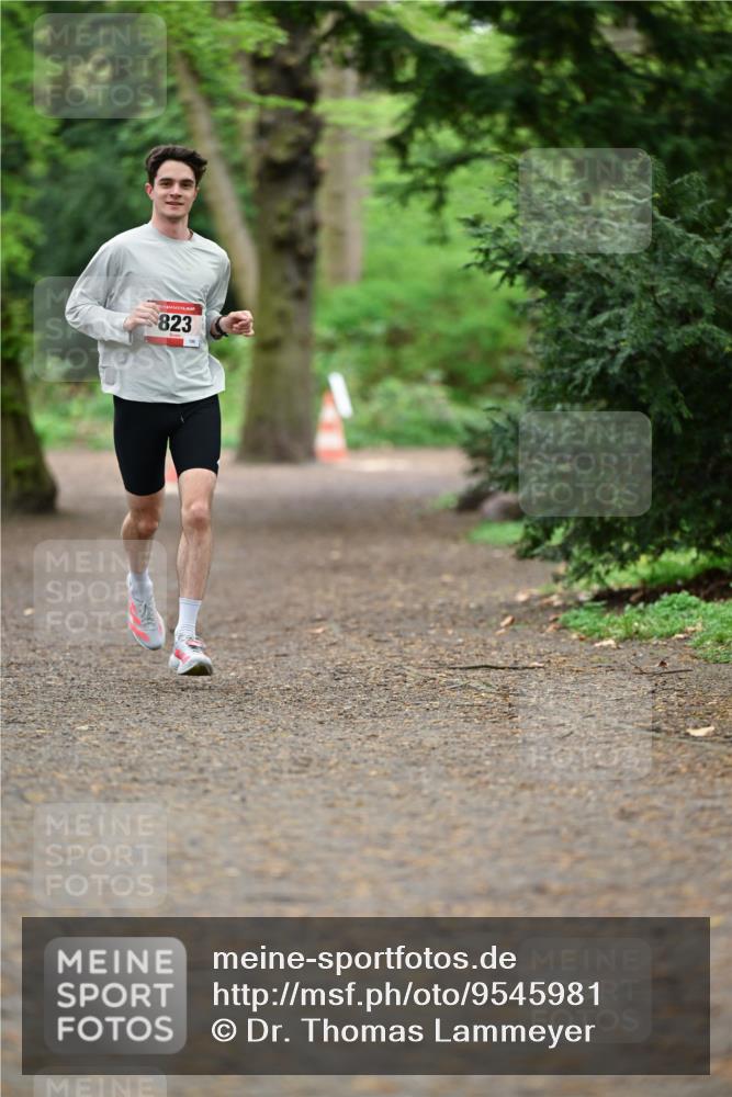 19.04.2026 - Hammer Lauf Dr. Thomas Lammeyer http://msf.ph/oto/9545981 19.04.2026 11:27:05 Laufen 823 meine-sportfotos.de