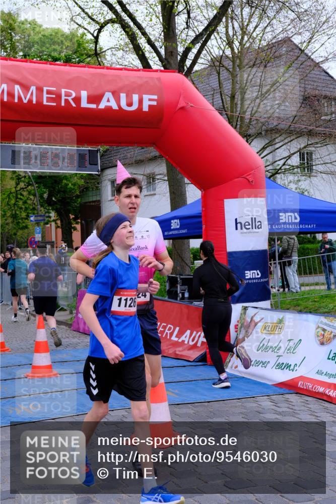 19.04.2026 - Hammer Lauf Tim E. http://msf.ph/oto/9546030 19.04.2026 12:35:09 Ziel 138, 224, 360, 415, 443, 558, 680, 732, 739, 882, 1073, 1126, 1275, 1624, 1880 meine-sportfotos.de