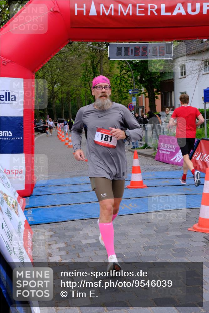 19.04.2026 - Hammer Lauf Tim E. http://msf.ph/oto/9546039 19.04.2026 12:35:23 Ziel 3, 181, 311, 364, 592, 649, 671, 1887, 1914 meine-sportfotos.de