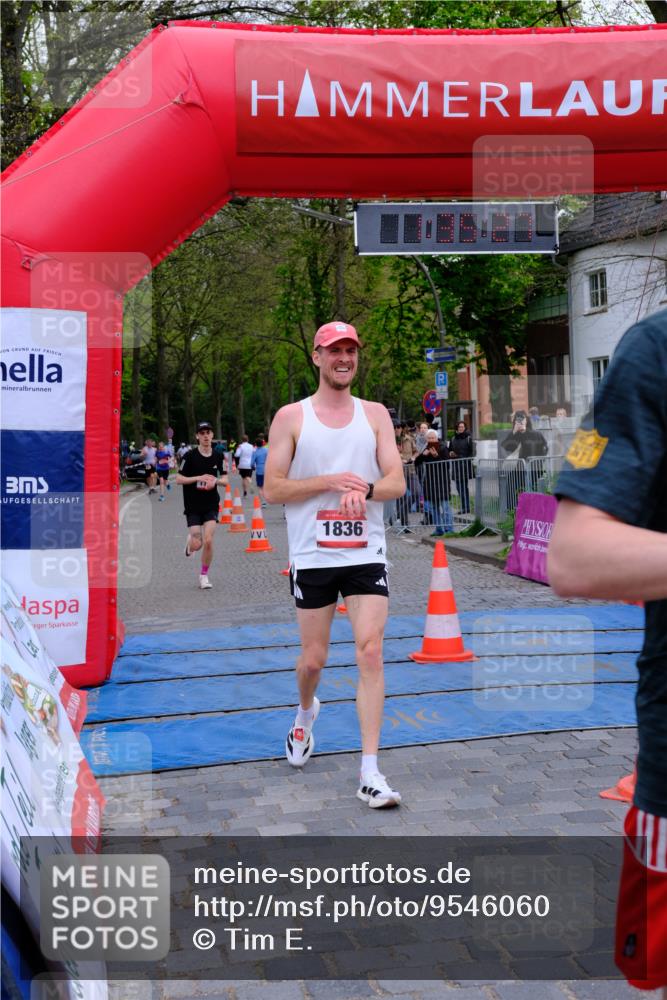 19.04.2026 - Hammer Lauf Tim E. http://msf.ph/oto/9546060 19.04.2026 12:35:34 Ziel 159, 218, 943, 1059, 1189, 1253, 1618, 1836, 1929 meine-sportfotos.de