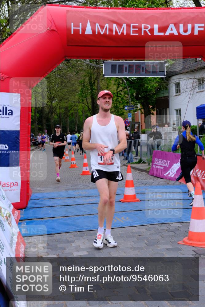 19.04.2026 - Hammer Lauf Tim E. http://msf.ph/oto/9546063 19.04.2026 12:35:35 Ziel 159, 218, 577, 943, 1059, 1189, 1253, 1836, 1929 meine-sportfotos.de