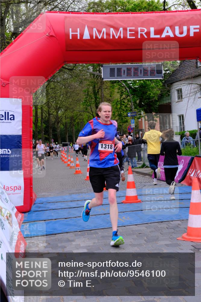 19.04.2026 - Hammer Lauf Tim E. http://msf.ph/oto/9546100 19.04.2026 12:35:43 Ziel 202, 577, 654, 670, 740, 1318, 1352, 1689, 1722, 1821, 1922, 1929 meine-sportfotos.de