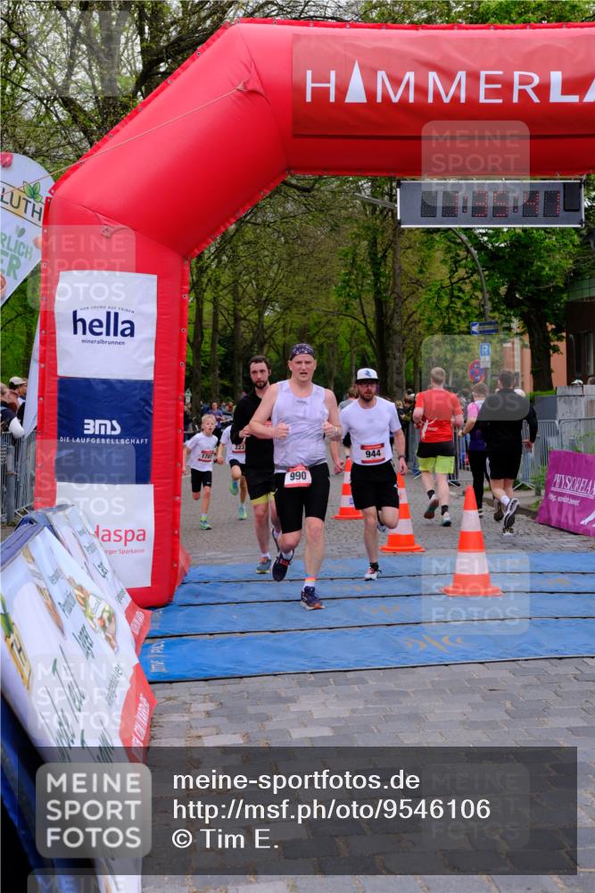19.04.2026 - Hammer Lauf Tim E. http://msf.ph/oto/9546106 19.04.2026 12:35:49 Ziel 104, 202, 223, 265, 268, 654, 730, 740, 820, 944, 990, 1268, 1352, 1741 meine-sportfotos.de