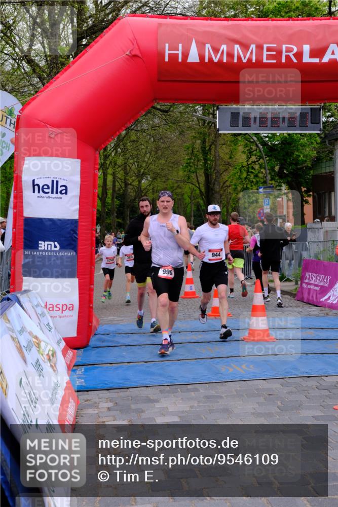 19.04.2026 - Hammer Lauf Tim E. http://msf.ph/oto/9546109 19.04.2026 12:35:49 Ziel 104, 202, 223, 265, 268, 654, 730, 740, 820, 944, 990, 1268, 1352, 1741 meine-sportfotos.de