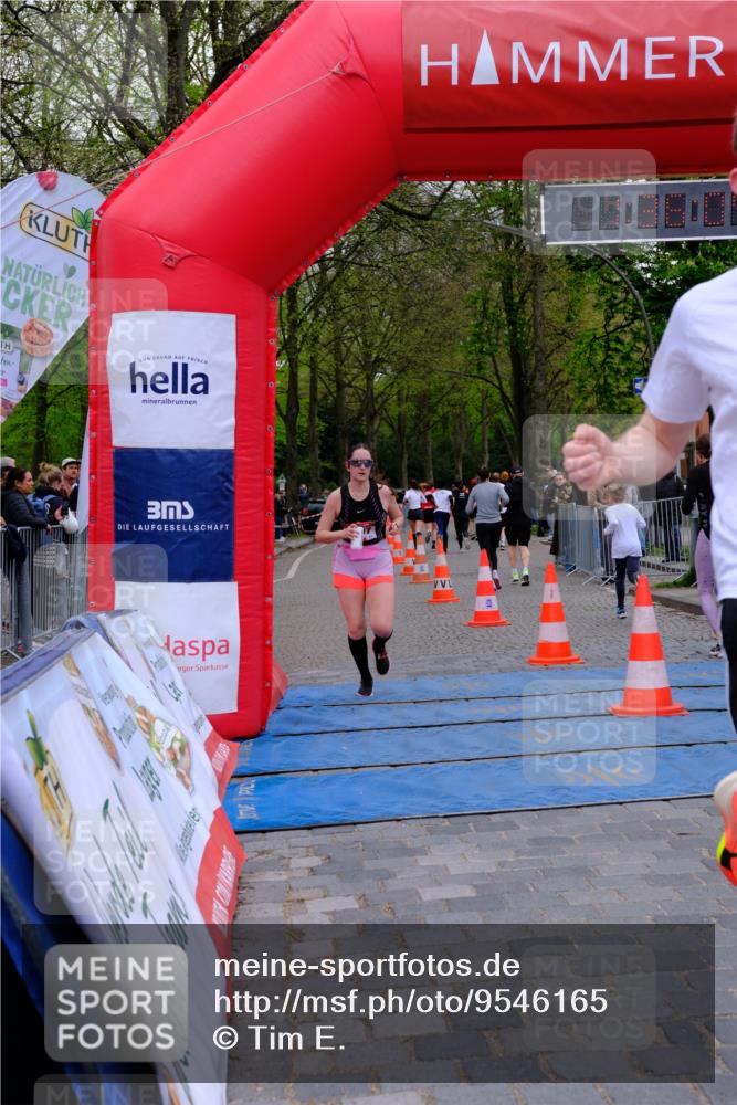 19.04.2026 - Hammer Lauf Tim E. http://msf.ph/oto/9546165 19.04.2026 12:36:12 Ziel 442, 661, 688, 819, 1143, 1288, 1588, 1607, 1820, 1834 meine-sportfotos.de