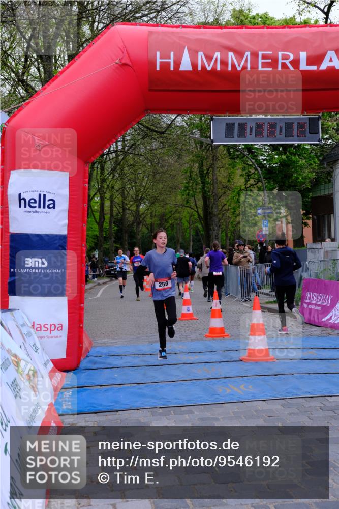 19.04.2026 - Hammer Lauf Tim E. http://msf.ph/oto/9546192 19.04.2026 12:36:20 Ziel 167, 259, 336, 772, 1131, 1820, 1923 meine-sportfotos.de