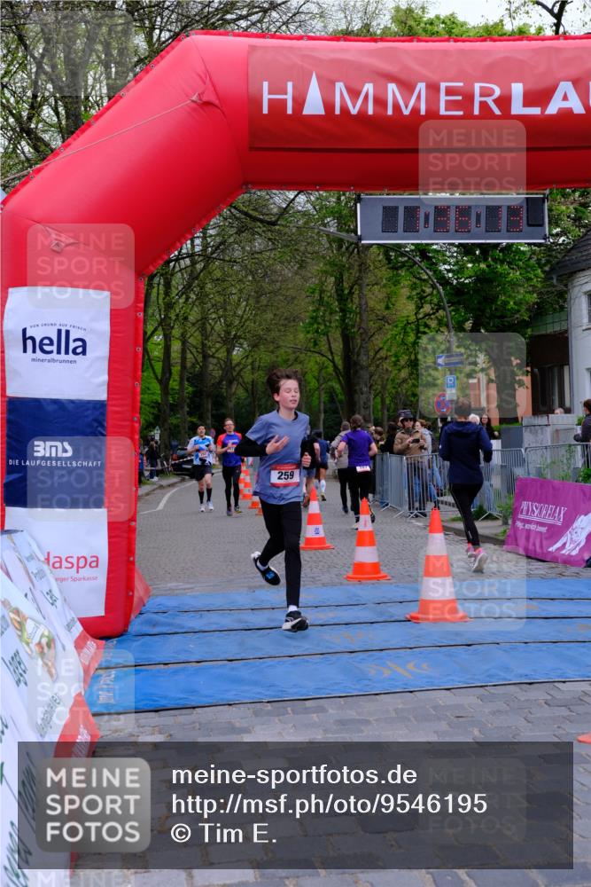 19.04.2026 - Hammer Lauf Tim E. http://msf.ph/oto/9546195 19.04.2026 12:36:20 Ziel 167, 259, 336, 772, 1131, 1820, 1923 meine-sportfotos.de
