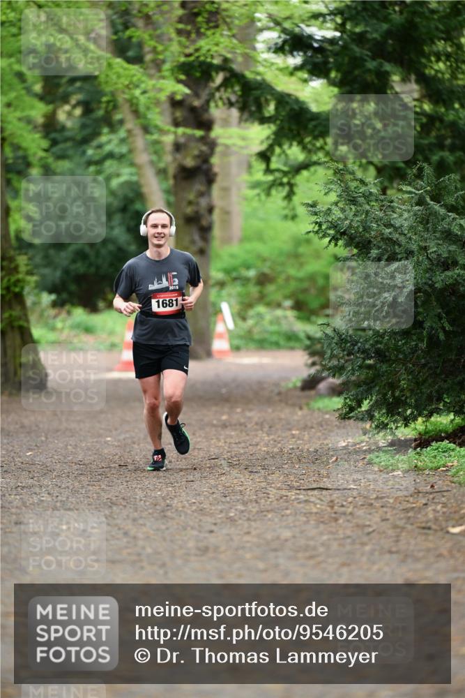 19.04.2026 - Hammer Lauf Dr. Thomas Lammeyer http://msf.ph/oto/9546205 19.04.2026 11:28:01 Laufen 2015, 1681 meine-sportfotos.de
